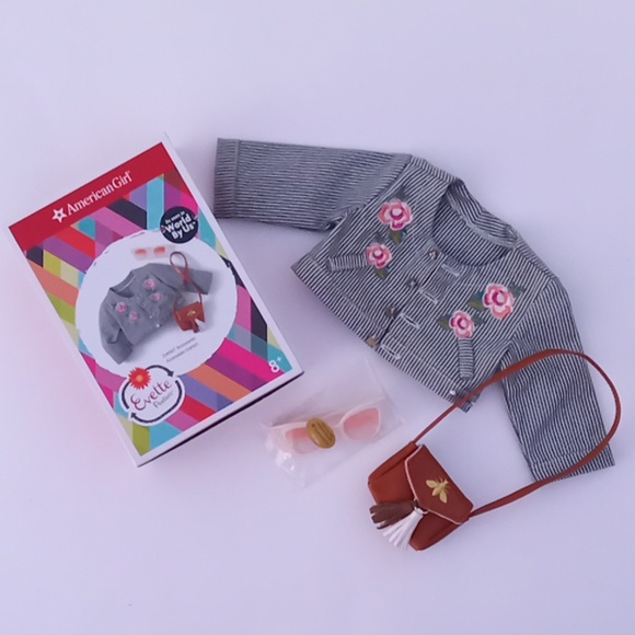 American Girl World By Us Evette Doll And Accessories - Picture 15 of 16